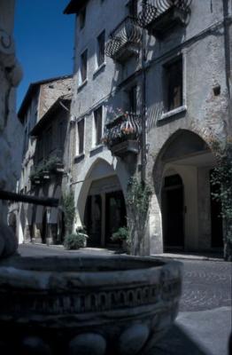 asolo-treviso-italy13.jpg