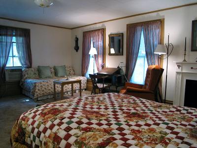 Cinnamon Silk Suite