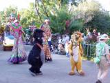 Mickey's Jammin' Jungle Parade Oly C-720 12/22/2002