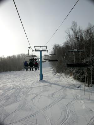 Going up ... 1rst chairlift leaving Gray Rocks Inn