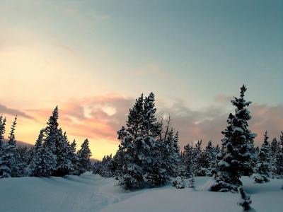 Sunset on the way down the snowmobile mountian