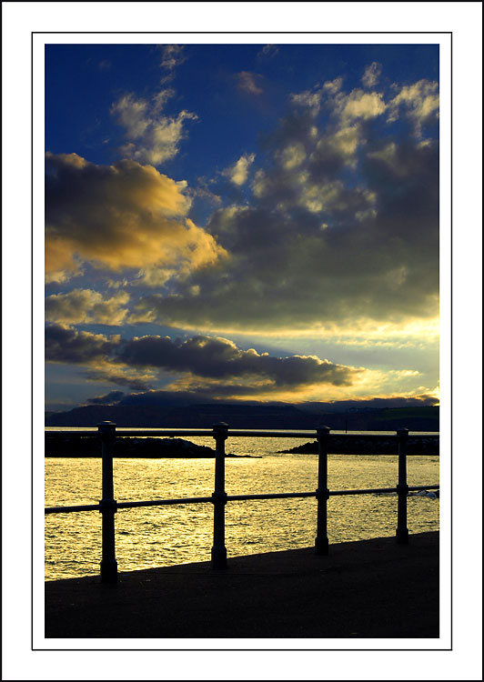 Railings and sunset, Sidmouth (2250)