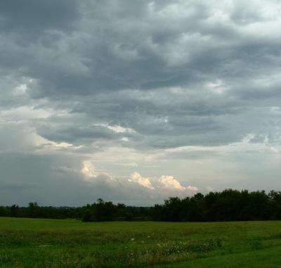 approaching storm.JPG