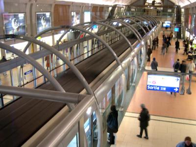 December 2002 - Subway Line14 Station  Chatelet 75001