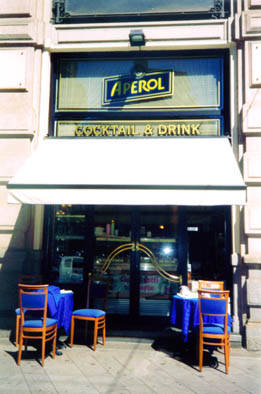 Bar - Milan 1.jpg