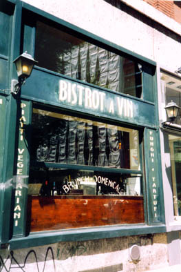 Bistro- Milan 2003.jpg