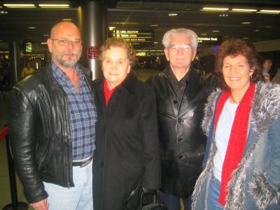 Meeting Ed and Sandra at the airport