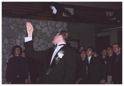 Garter toss