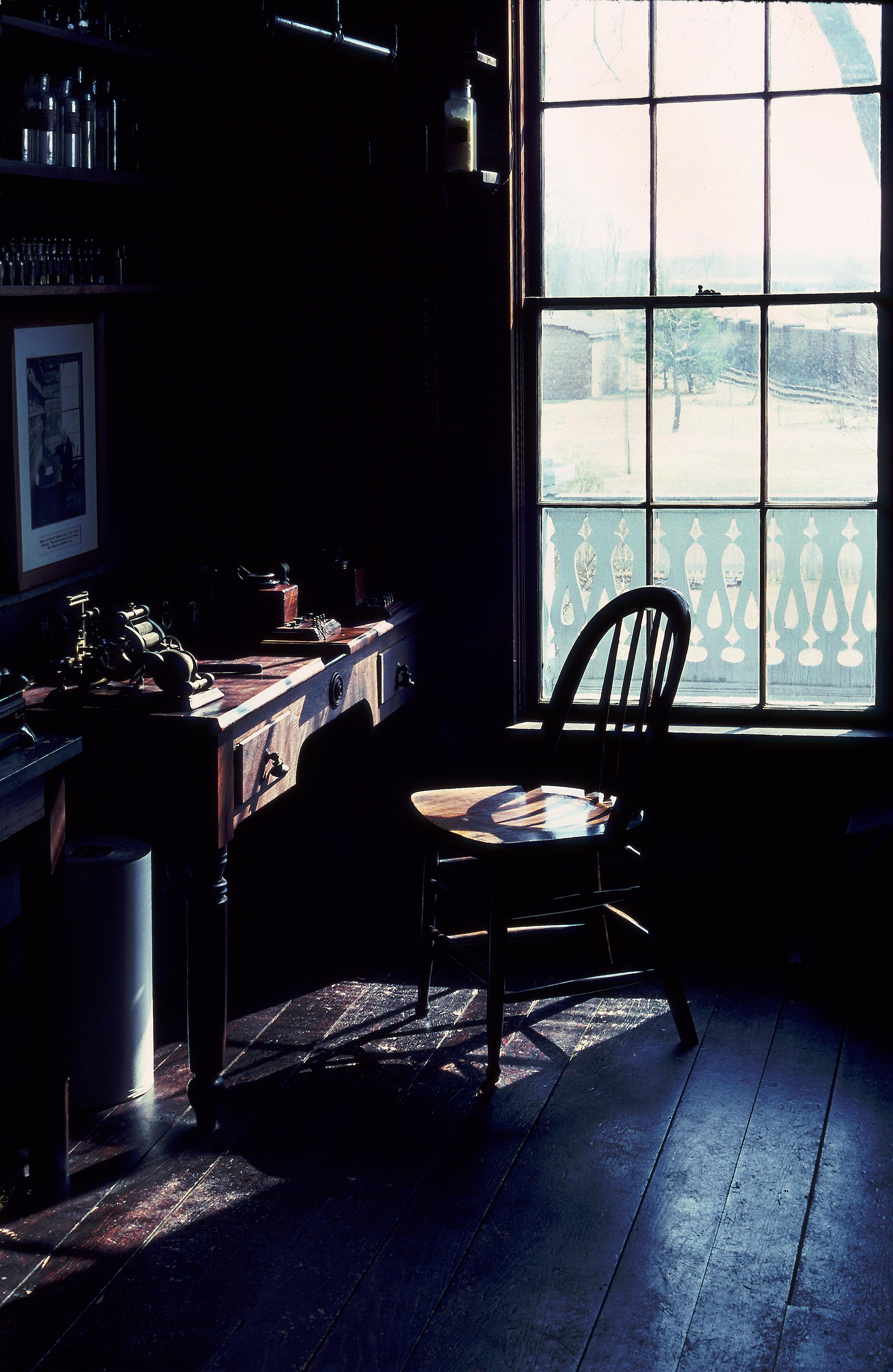 thomas edisons desk, greenfield village