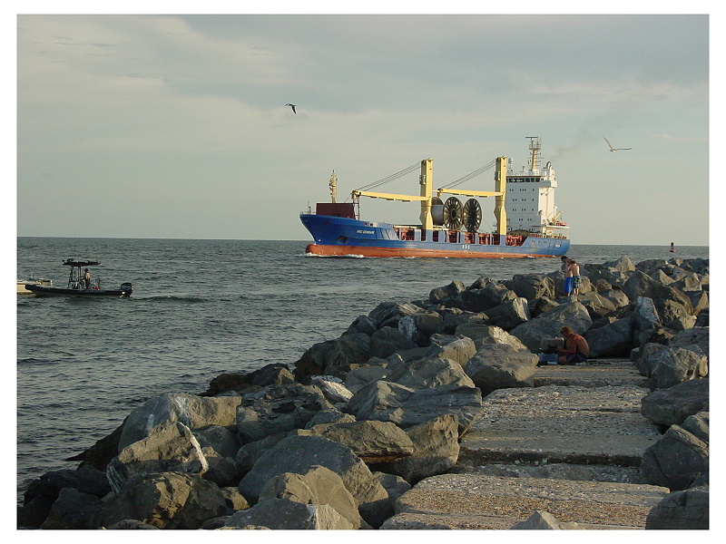           Ship Passing By          by florg