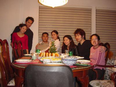 Thai Family Xmas 2002