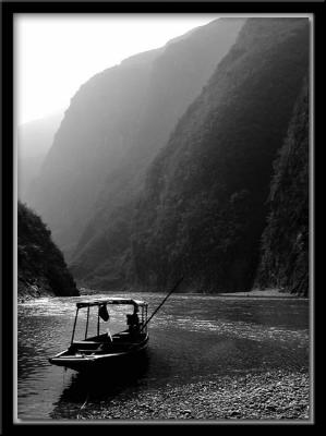 Gorge (Black & White)