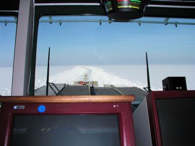 u24/artsi/medium/14140466.OoclNevainanarrowicechannel7.3.03.jpg