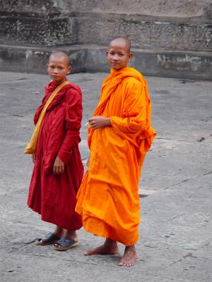 Cambodia - Ankgor Wat, monks