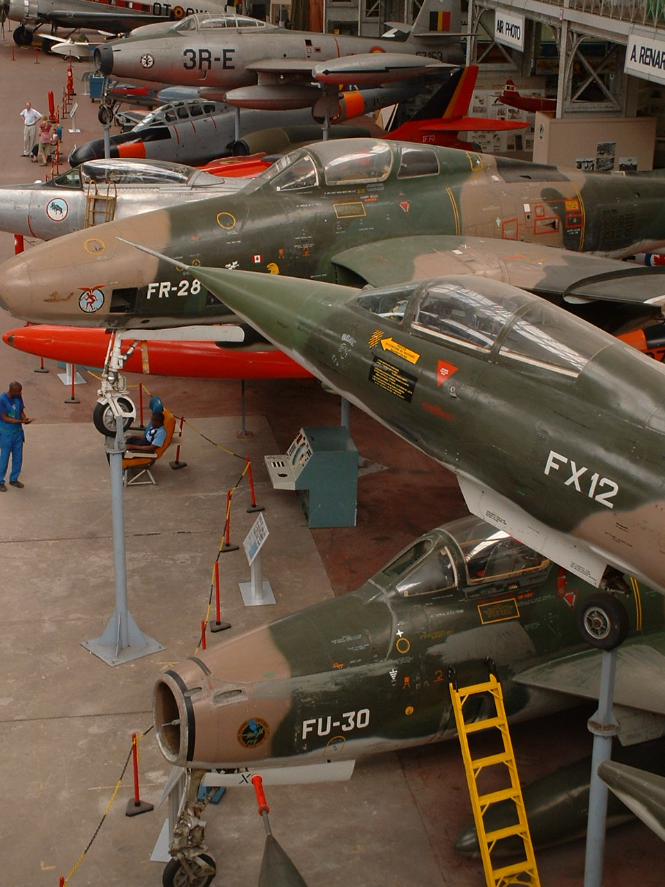 August 7 2003: Silent Fighters