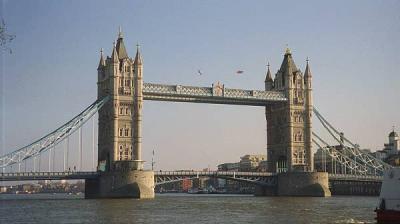 Tower Bridge - London.jpg
