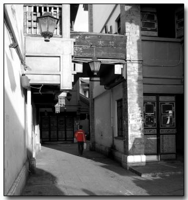 Market alley, Kunming