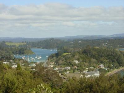 u24/jinj1/medium/14435920.Bay_of_islands_Russell2.jpg