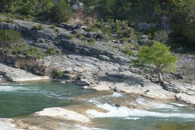 u24/jrn813/medium/15395568.PernalesFalls.jpg