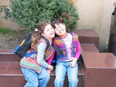 8997 Sofie & Leah
