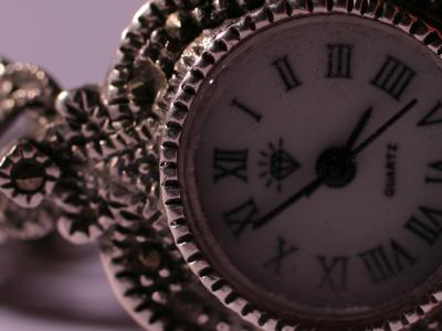full size image, antique watch