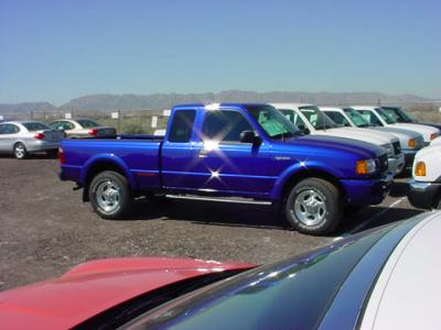 nice star Ford Rangerbut it is not green??