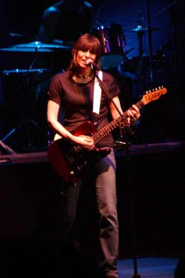 u24/rixpix/medium/14242701.chrissie_3_sm.jpg