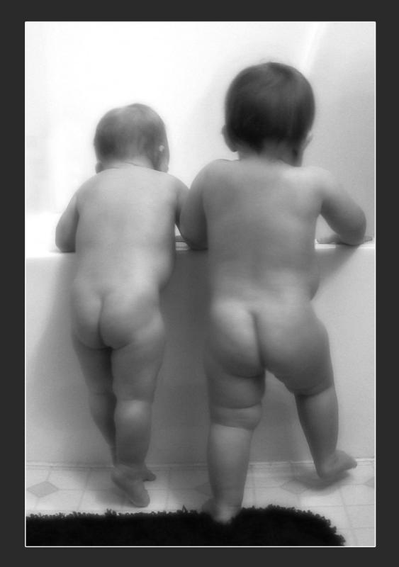 <B>Bath Time</B><BR><FONT size=2>by Twinmom707</FONT>