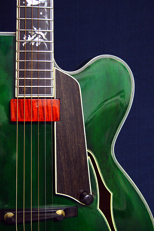 <b>Resonant Curves Tonal Lines</b><br><font size=1>by Brian Jarrel</font >