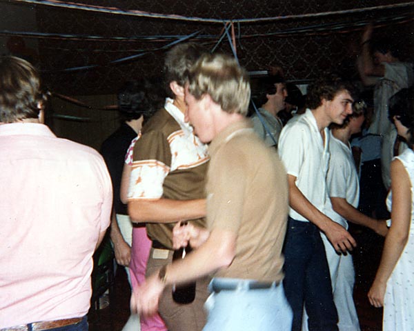 Party118.jpg