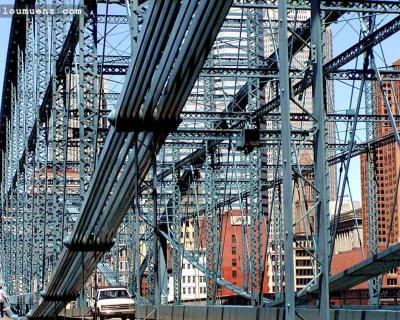 u24/tremont/medium/171948.smithfieldbridgesm.jpg