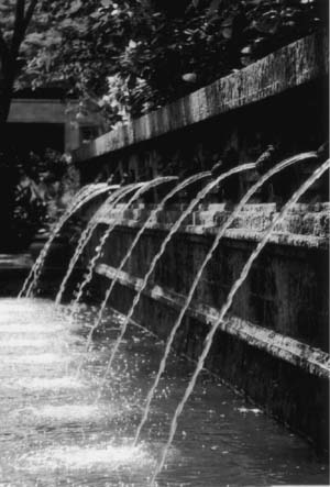 Fountain streams.jpg