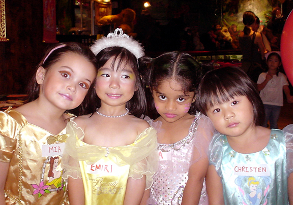 0301 Mia and Friends at Emilys bday party.JPG