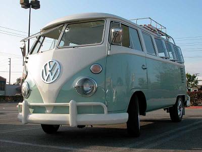 Imaculate VW bus