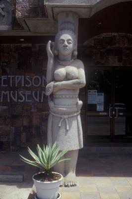 The Etpison Museum