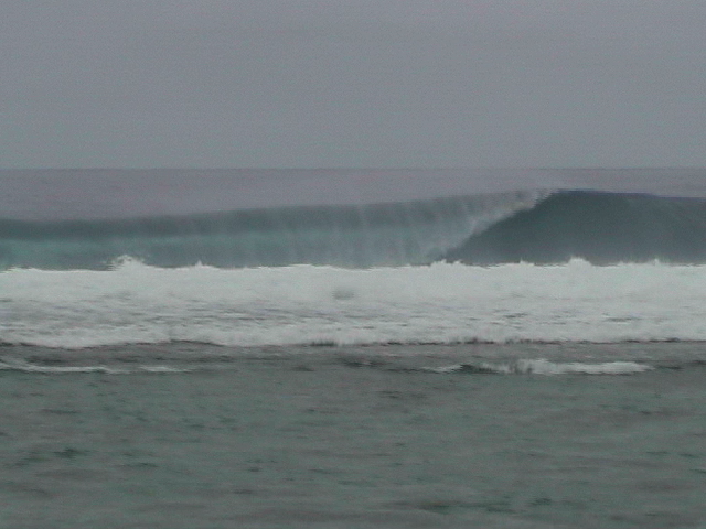 in front of edgewater hotel..to bad to shallow...to surf...looks like pipeline