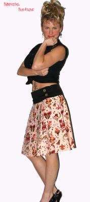 u25/babygirlboutique/medium/40686834.Tatoo_skirt6.jpg