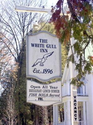 Whie Gull Inn.jpg