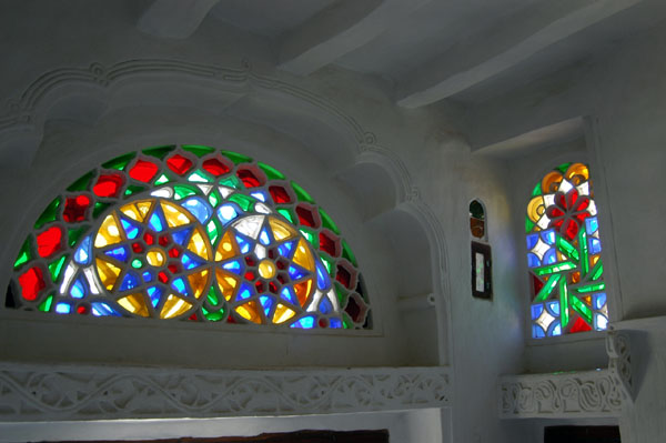 More takhrim (qamariya) windows, Dar al-Hajar