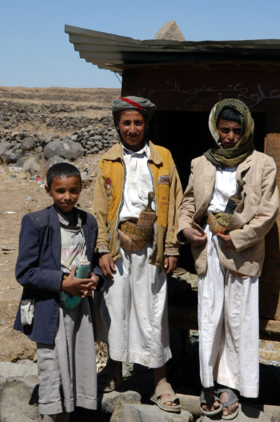 Yemeni boys near Shibam