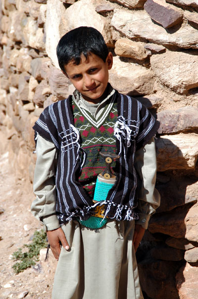 Boy with jambiya, Kawkaban, Yemen