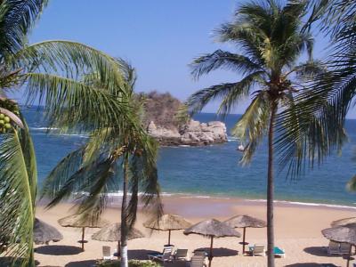 stunning view from our all inclusive-Huatulco