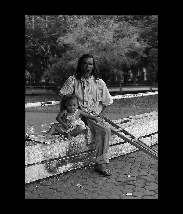 The Beggar  & The Doughter (*)