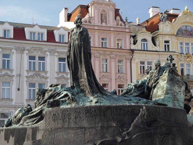 Jan Hus monument