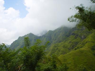 Flores mountains