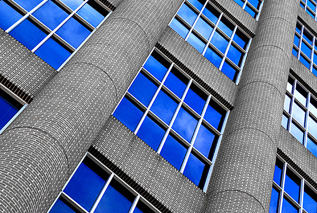 A Window-cleaners Nightmare