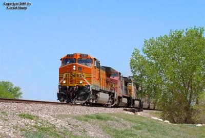 BNSF 4160 West At East Roggen, CO