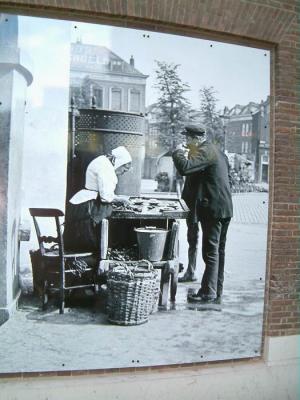 There'a a exhibtion at Schielandhuis on the (smelly) history of Rotterdam