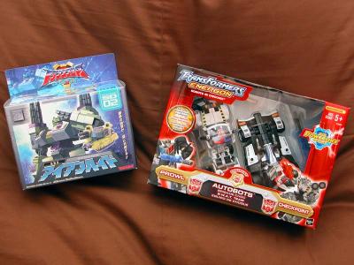 Superlink SD-02 Ironhide and Energon Checkpoint & Prowl (S.W.A.T. Team)