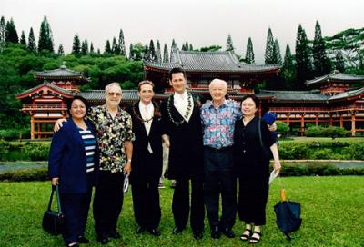 A and J with Joan Jim Manke and John Wendy Mink.JPG